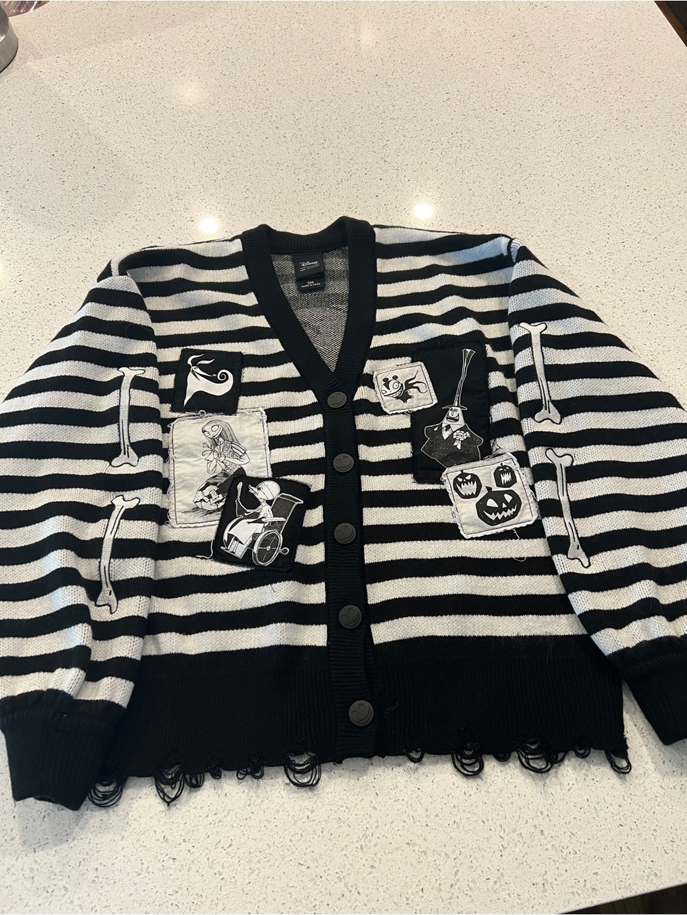 🖤 Nightmare before Christmas striped cardigan Small